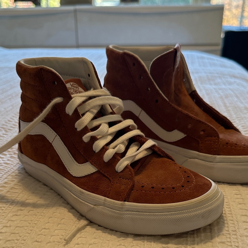 Vans Kids High-Top Sneakers - Tan and White